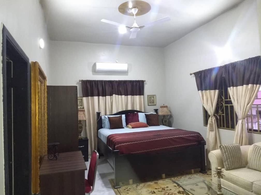 The Winford Boutique Hotel Achimota Taifa Quarto foto